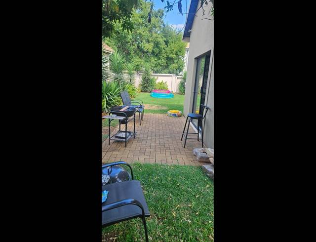 3 BEDROOM APARTMENT FOR SALE IN LAKEFIELD